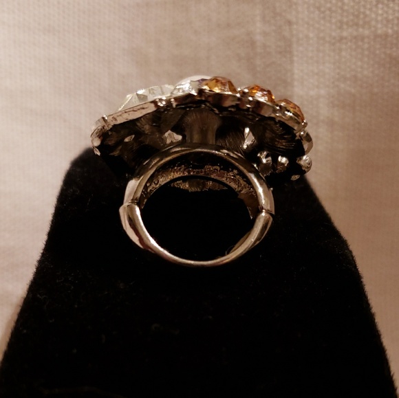 Ring - Picture 4 of 5
